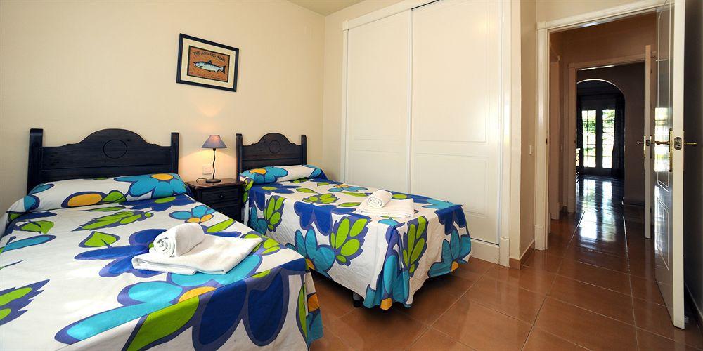 Leo San Bruno Apartment Isla Canela Bagian luar foto