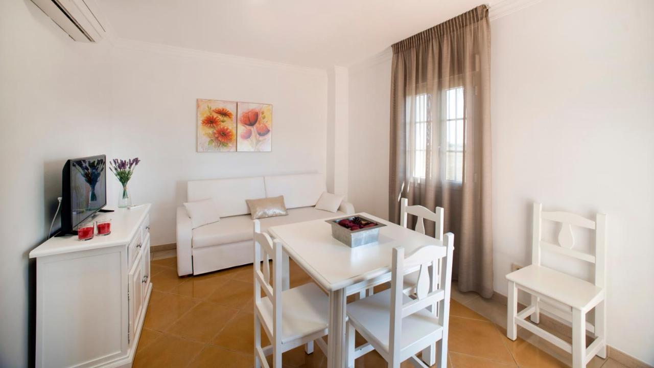 Leo San Bruno Apartment Isla Canela Bagian luar foto