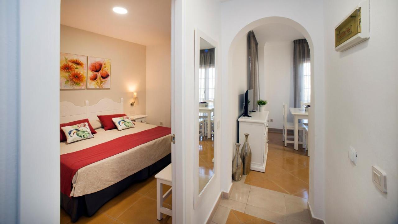 Leo San Bruno Apartment Isla Canela Bagian luar foto